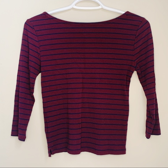 💵American Eagle Crop Top - Picture 3 of 4